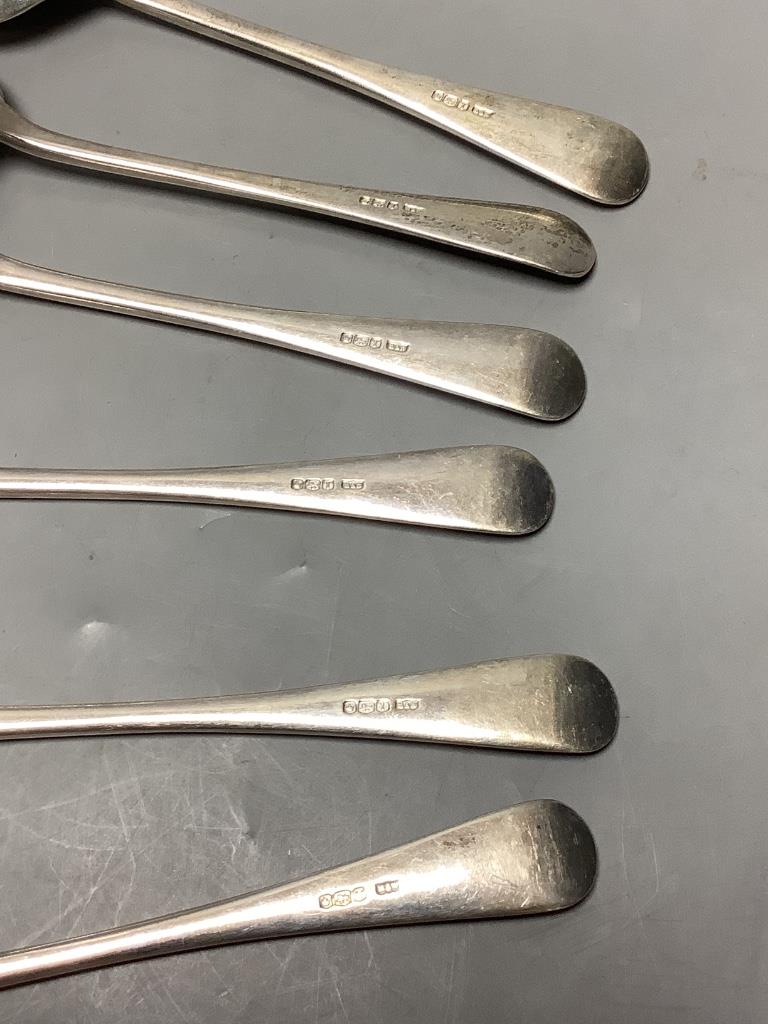 A set of six silver rat-tail pattern soup spoons, Sheffield 1961, Mappin & Webb 10.68oz